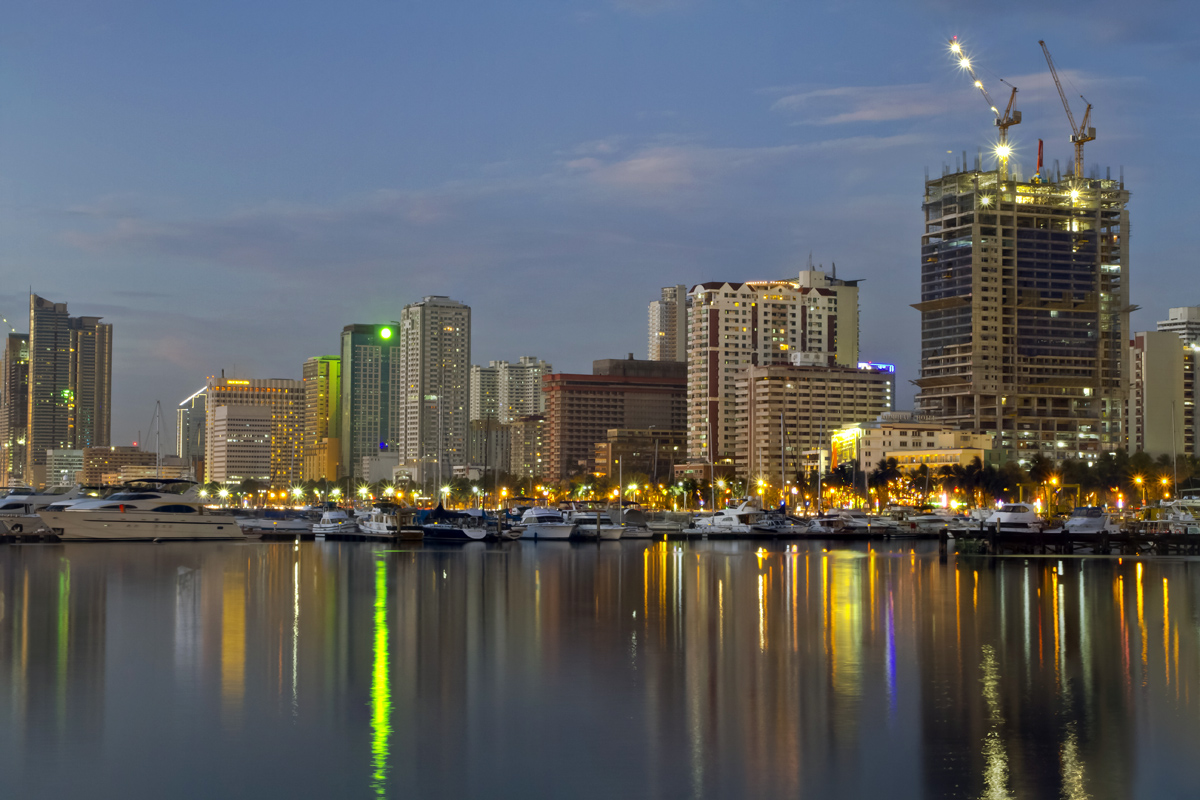 Manila Yacht Club.jpg