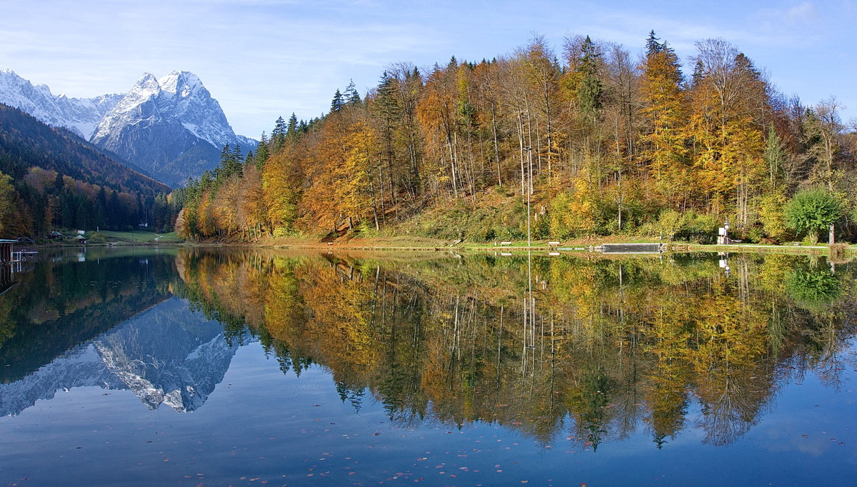 DSC05776 Spiegelgleich... kl be.jpg