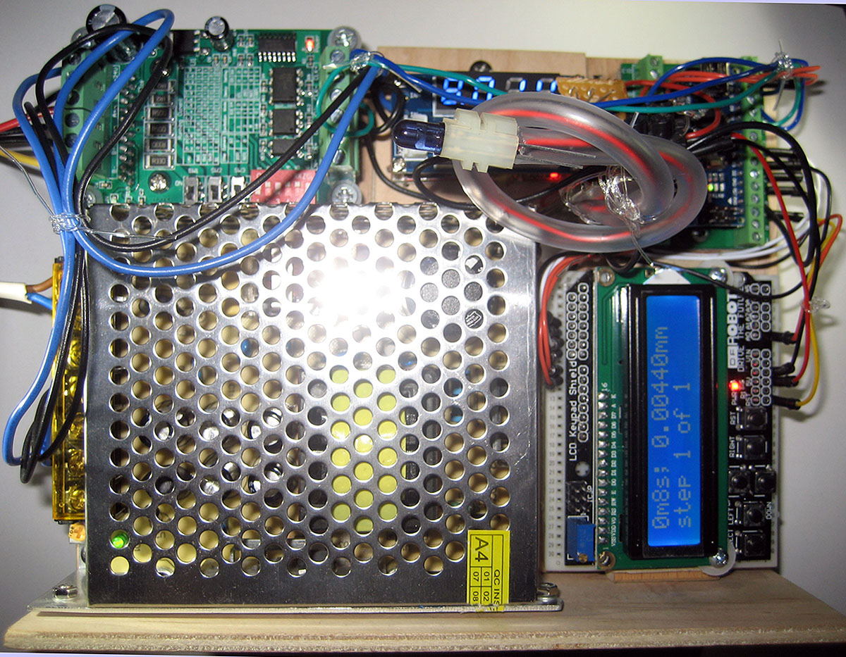 MacroStationControler.JPG