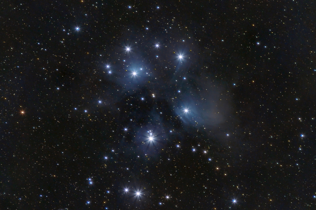 M 45 die Plejaden for.jpg