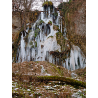 Vereister Wasserfall
(Erich) P1059982-.JPG (Erich)